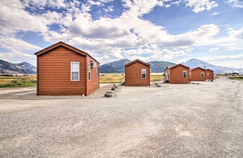 Livingston Cabin | Skwala Cabin (Cabin #6)