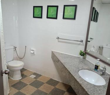 Tanjung Bungah House | Sky beach resort