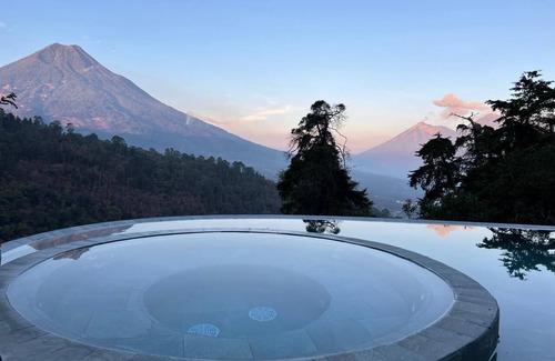 Antigua Guatemala Apartment | Sky Dancer Villa Luxury Studio: Volcano View