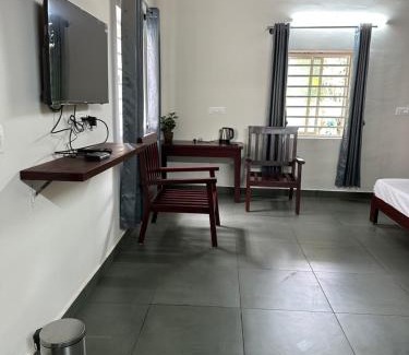 Kushalnagar House | Sky Holiday Inn Cottages Madikeri Kushalnagar Coorg