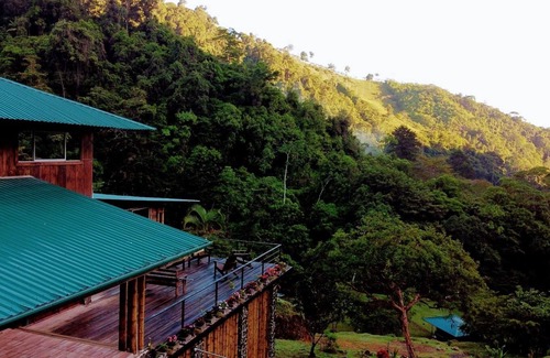 Tayutic Ski Chalet | Sky Lodge: Unforgettable Views & Private Secluded Gem In Cloud Forest