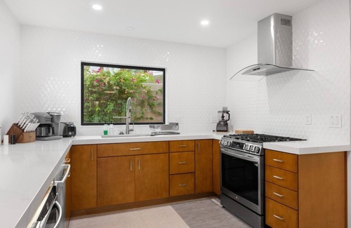 Tahquitz River Estates House | Sky Lounge - putting green, fire pit, pool/spa