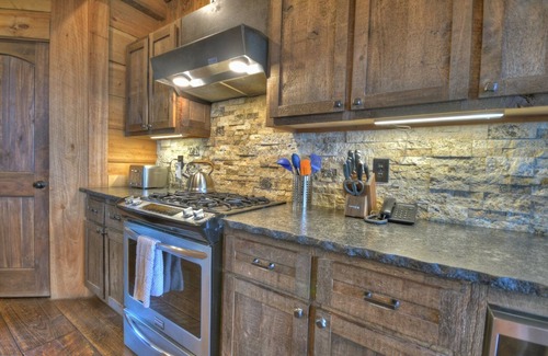 Mineral Bluff Cabin | Sky`s The Limit - Mineral Bluff