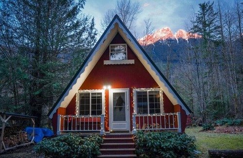 Baring Ski Chalet | Sky Valley A-Frame near Stevens Pass, U.S. 2