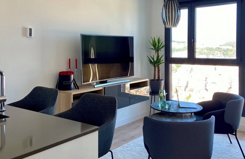 Palma-Palmilla Apartment | Sky Views Over Málaga