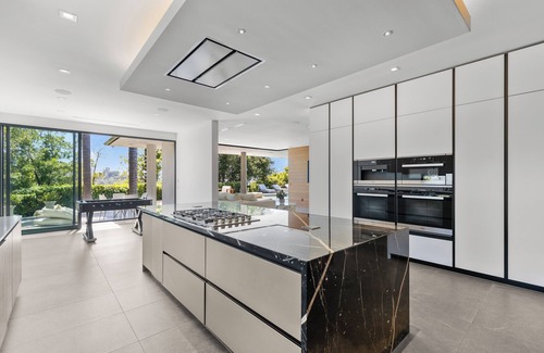 Los Angeles Villa | Skycrest in the Hills