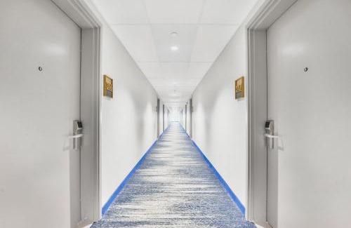 Mount Pleasant Hotel | Skye Residences