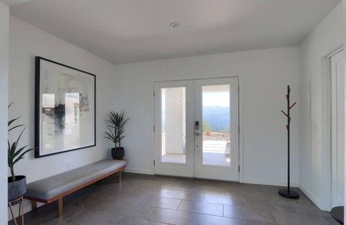 Mariposa House | Skyfall - Best views in Mariposa