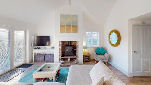 Filey House | Skylark at The Bay Filey, sleeps 5, 2 dogs welcome for free too