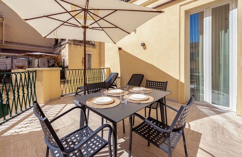 Prati Villa | Skylife Iguana Apartment