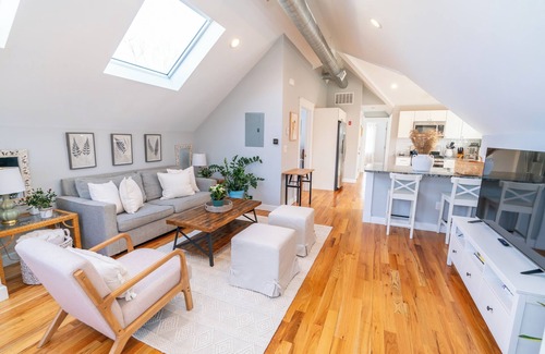 New Haven Apartment | Skylight - Your Happy Place