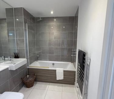Fairfield Apartment | Skyline Apartment