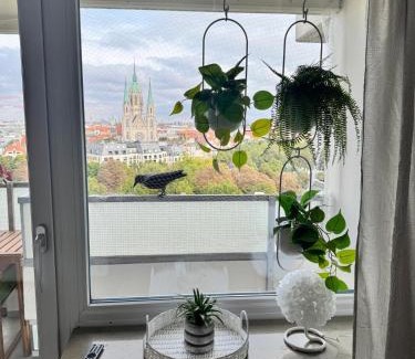 Oberdorla Apartment | Skyline & Oktoberfest Apartment
