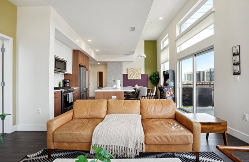 Highland Condo | Skyline Penthouse | Espadin LoHi