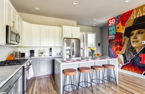 Haynes Area House | Skyline Rooftop Game Room Sonos Audio