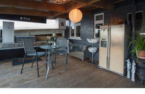 Kawaha Point House | Skyline SkyRides Premium Property ZARRIES @ 113 ROTORUA