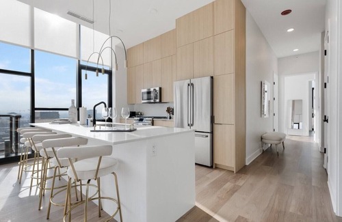 River West Apartment | Skyline View Duo for Groups: Unmatched Luxury Stay