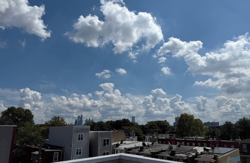 Belmont House | Skyline views in vibrant Philadelphia