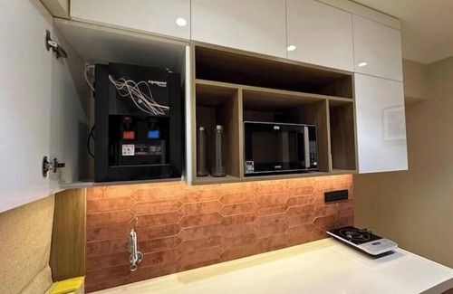 Khar Apartment | Skyview A : A Cozy Apartment