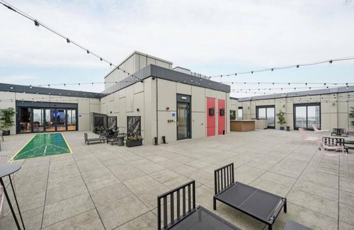 Canning Town North Apartment | Skyview East Pet Friendly Studio