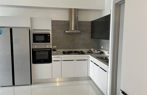 Downtown Santo Domingo Apartment | Skyview lovely 2-bedroom apartment in Piantini Santo Domingo 4 jacuzzi, pool,gym