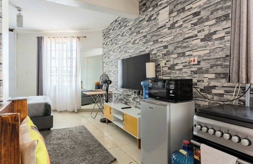 Ngara West Apartment | SkyView Top Studio