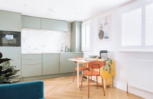 Montpelier Apartment | Sleek 1BD Flat 5 Mins from City Centre - Brighton!