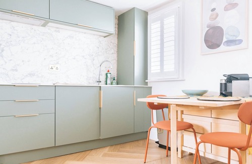 Montpelier Apartment | Sleek 1BD Flat 5 Mins from City Centre - Brighton!