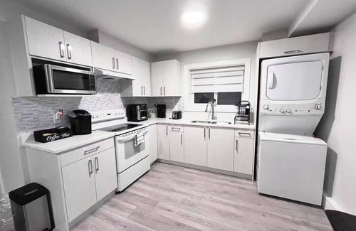 Willoughby House | Sleek 1BR Near Langley Events Centre