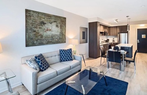 Crystal City Apartment | Sleek 1BR | Upscale Amenities | Business Traveler Friendly | Crystal City by GLS