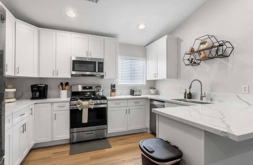 North Las Vegas House | Sleek 5BR Vegas Home w/Pool Table & Luxe Comfort