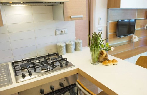 Testaccio Apartment | Sleek Apt in Testaccio near Ostiense train station
