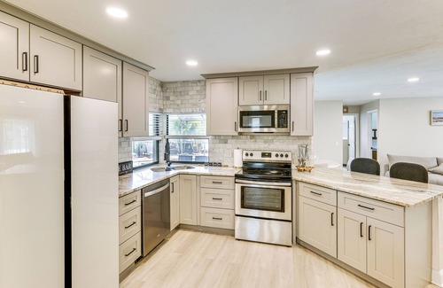 Biggar House | Sleek Family Home w/Pool & Hot Tub in Fort Myers!