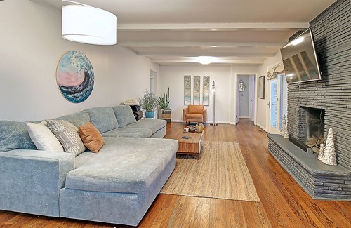 Tulsa House | Sleek Midtown Retreat near Expo
