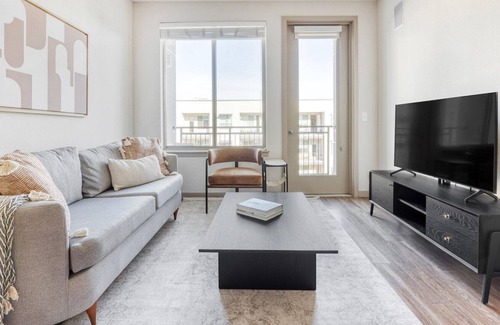 West Colfax Apartment | Sleek Sloan's Lake 2BR w/ Deck, Gym & Game Room, near Park, by Blueground