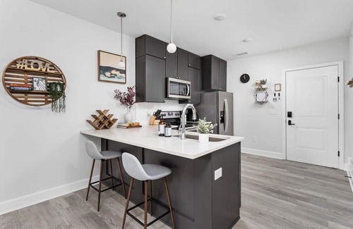 Meridian-Kessler Apartment | Sleek Studio Unit near Broad Ripple by CozySuites