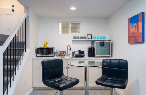 Congress Park Apartment | Sleek & Stylish Apt Steps From Bluebird Theater