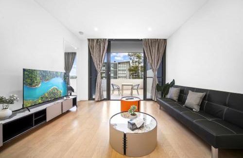 Rhodes Apartment | Sleek Urban Lifestyle Retreat in Heart of Rhodes