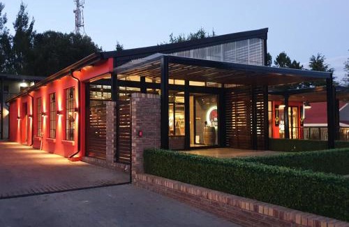 Dullstroom Hotel | Sleep@84