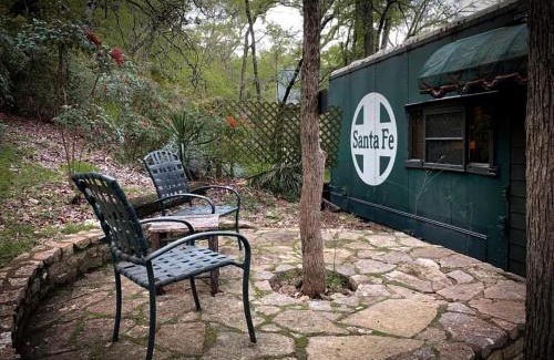 Glen Rose House | Sleep in Authentic Railcar Rental for Unique Experience near Fort Worth