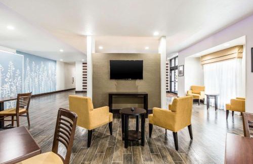 Bryan Hotel | Sleep Inn & Suites Bryan - College Station
