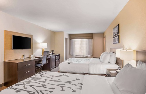 Hannibal Hotel | Sleep Inn & Suites Hannibal West