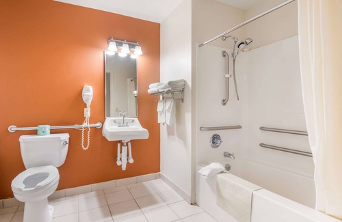 Ronks Hotel | Sleep Inn & Suites Ronks - Lancaster Area