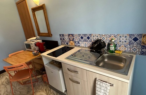 San Giovanni Apartment | Sleep With the Angels in the Eternal City