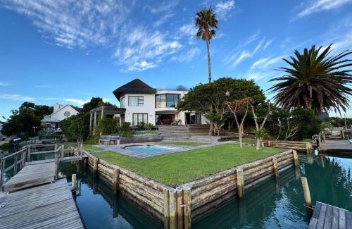 Saint Francis Bay House | Sleepers Nest St Francis Bay