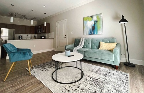 Ferndale Apartment | Sleepover: Blissful 1BD/1BA + Gym - Little Rock