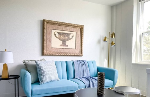 Avondale Apartment | Sleepover: Impeccable 1BD/1BA + Gym - Cincinnati