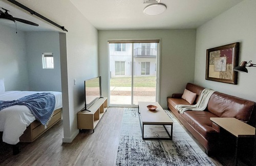 Bowling Green Apartment | Sleepover: Inviting 1BD/1BA - Bowling Green