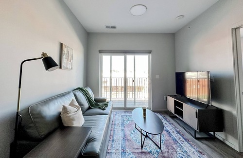 Downtown Omaha Apartment | Sleepover: Neat 1BD/1BA + Balcony- Downtown Omaha