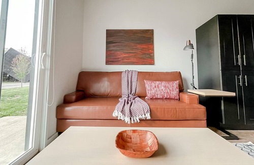 Bowling Green Apartment | Sleepover: Outstanding 1BD/1BA - Bowling Green